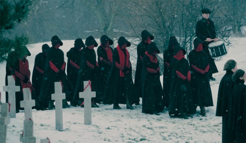 The Handmaid's Tale Season 2 Premiere Date and Trailer!