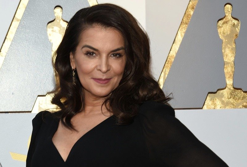 Annabella Sciorra Cast as Season 2 Villain in Marvel's Luke Cage