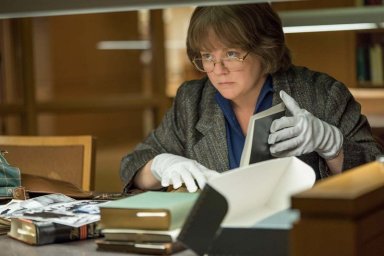 Watch Melissa McCarthy in the Can You Ever Forgive Me? Trailer