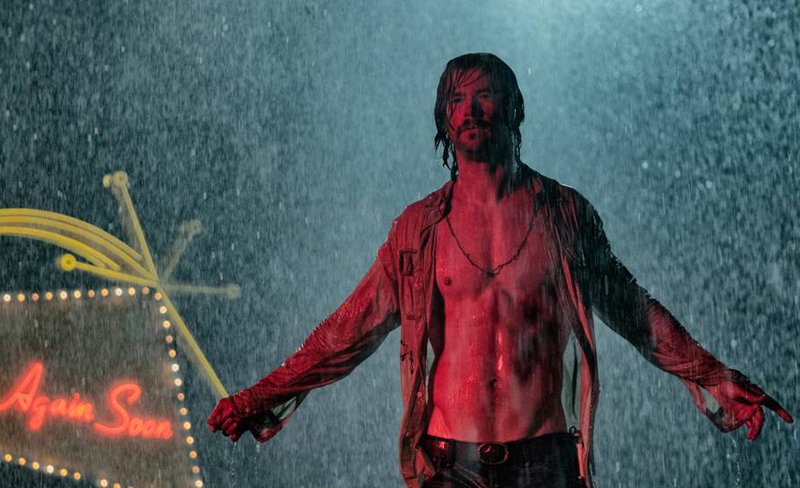 Chris Hemsworth is Caught in the Rain in Bad Times at the El Royale Photo