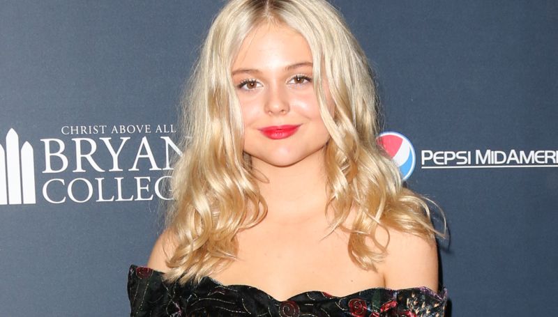 Doctor Sleep Adds Emily Alyn Lind as 'Snakebite'