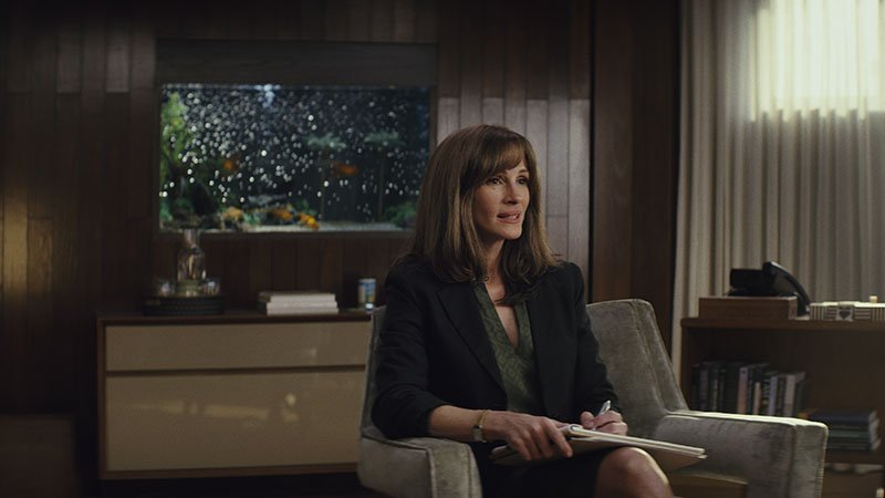 Homecoming Trailer: First Look at Amazon Series Starring Julia Roberts