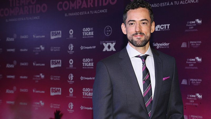 Luis Gerardo Méndez Joins Elizabeth Banks' Charlie's Angels Film