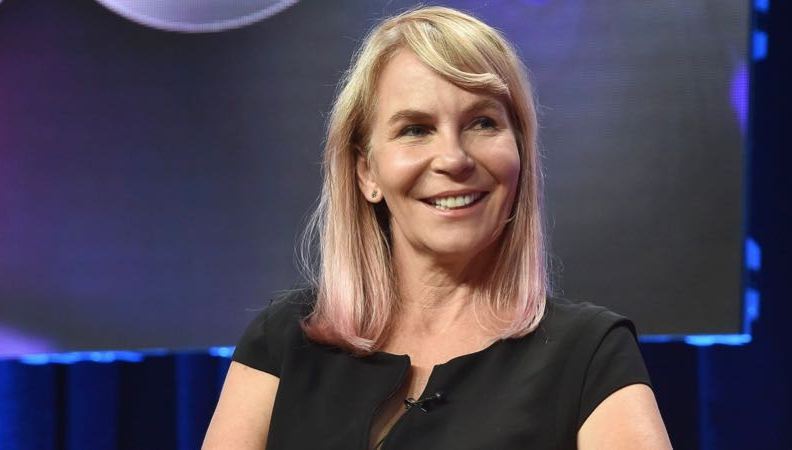 Sharp Objects' Marti Noxon Inks Deal With Netflix