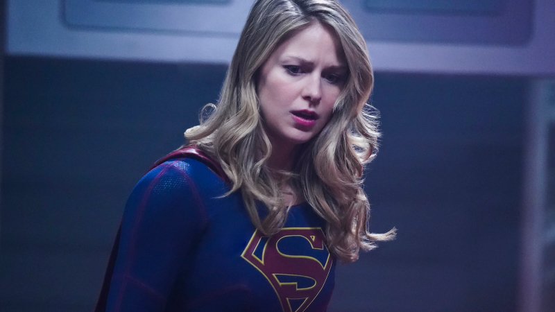 Supergirl 4.10 Photos: Suspicious Minds