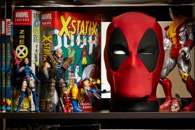 Hasbro Unveils Marvel Legends Deadpool’s Premium Interactive Head