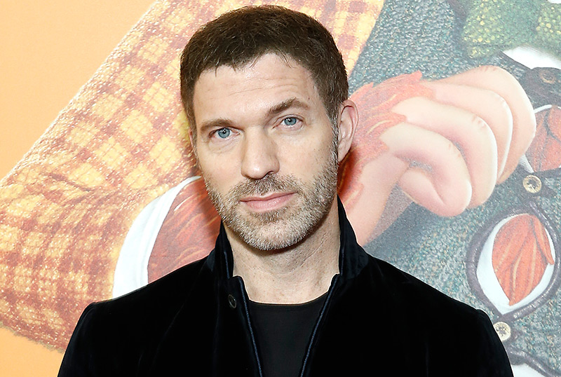 Uprising: Travis Knight to Direct Netflix's Vampire Action Thriller