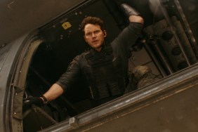 The Tomorrow War Exclusive Clip Featuring Chris Pratt & Yvonne Strahovski