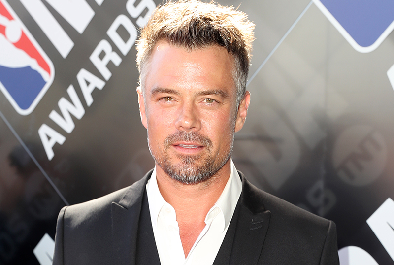 Josh Duhamel Joins Mighty Ducks: Game Changers Following Emilio Estevez's Exit