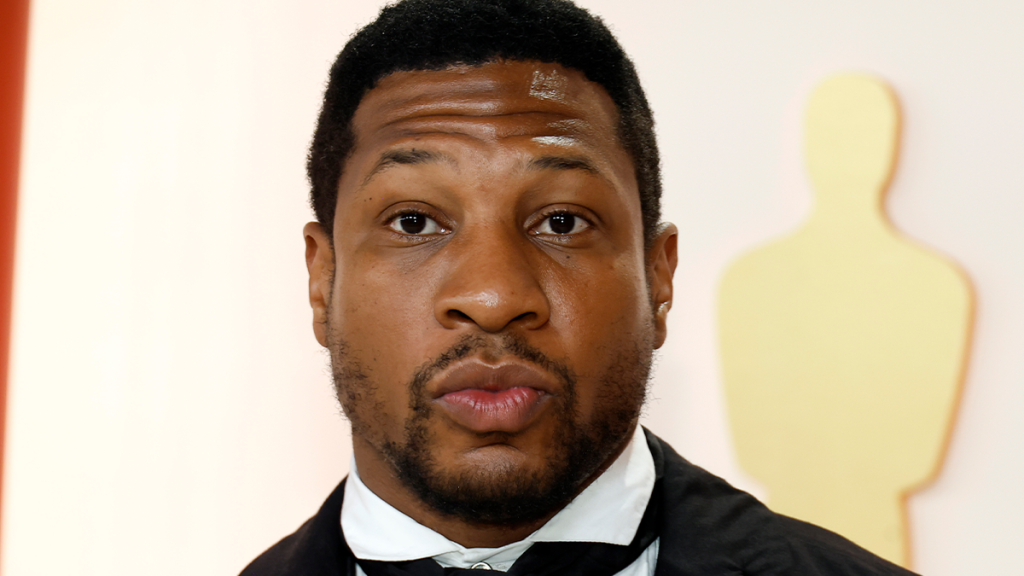 jonathan majors arrest charged assault