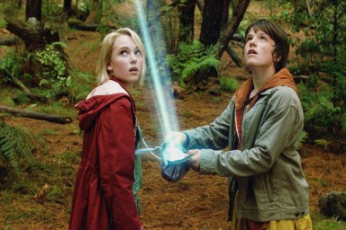 Bridge to Terabithia Where to Watch and Stream Online