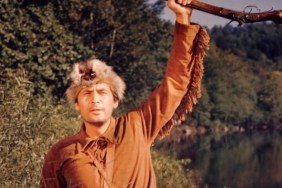 where to watch Davy Crockett King of the Wild Frontier