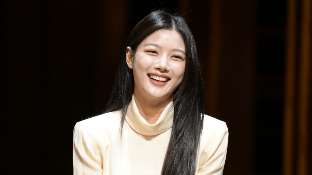 Kim Yoo-Jung