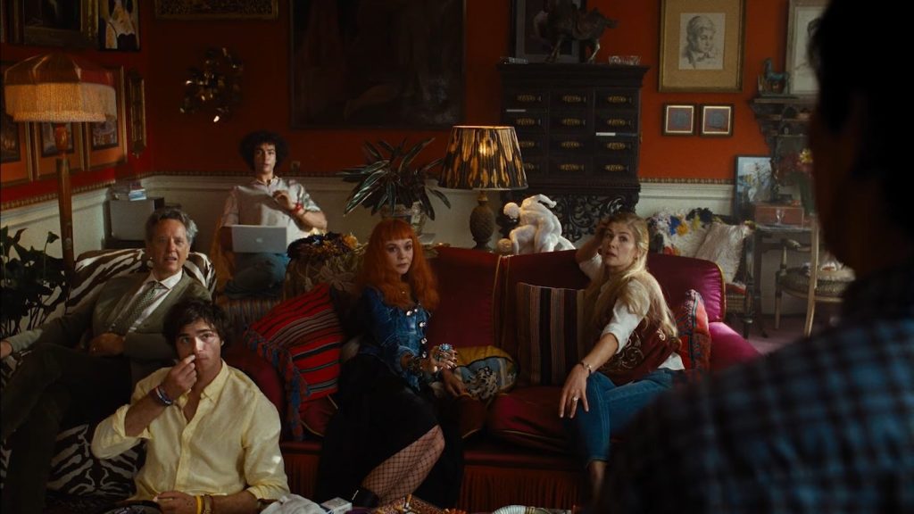 Saltburn Clip: Barry Keoghan Meets Jacob Elordi's Eccentric Rich Family