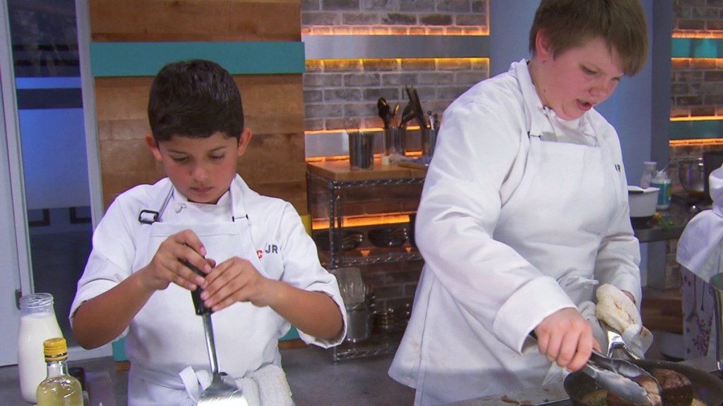 MasterChef Junior Season 2 Streaming: Watch & Stream Online via Hulu