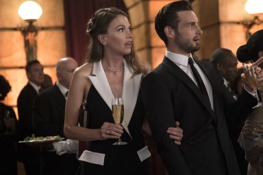 Younger Season 3 Streaming: Watch & Stream Online via Hulu & Paramount Plus