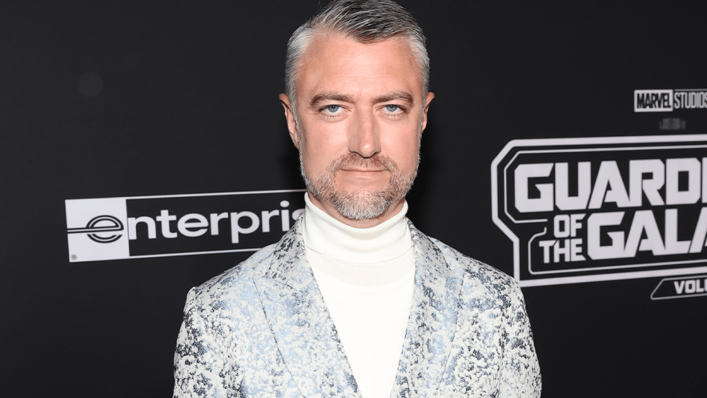 Sean Gunn DC