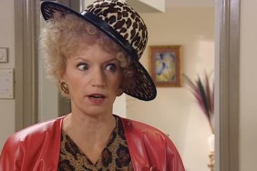 Kath & Kim Season 3 Streaming: Watch & Stream Online via Netflix