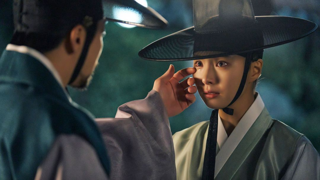 Jo Jung-Suk, Shin Se-Kyung in Captivating the King