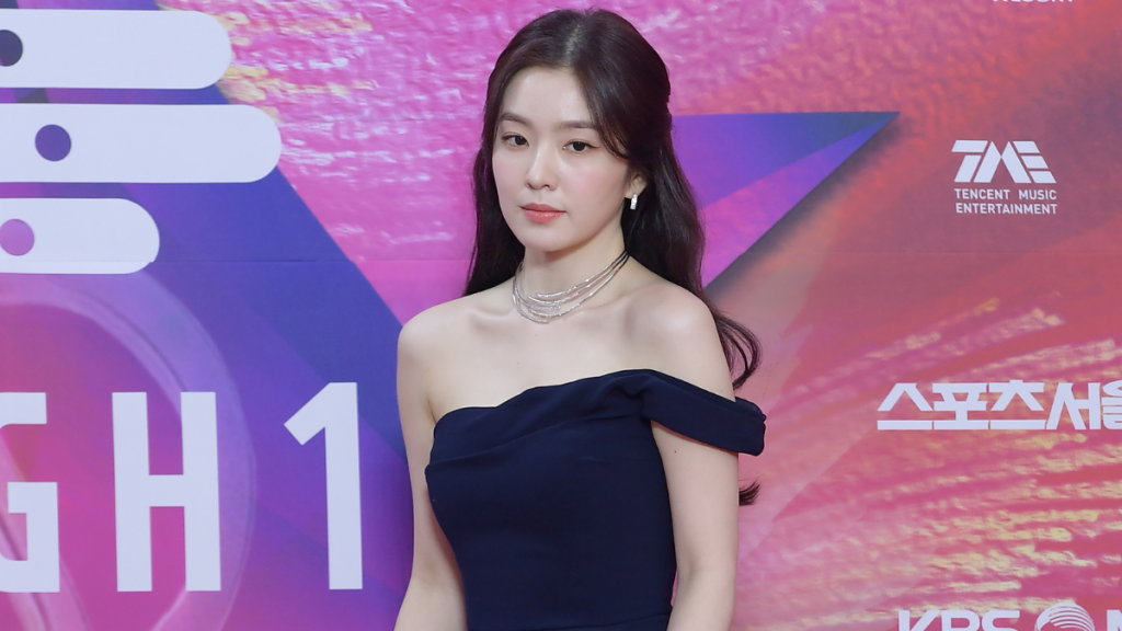 Red Velvet Irene renews contract with SM Entertainment