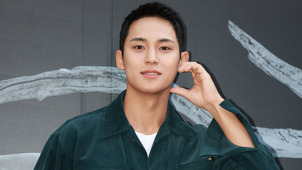 Seventeen Mingyu will make his Paris Fashion Week 2024 debut on Dior show