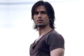 Kaminey Streaming: Watch & Stream Online via Netflix