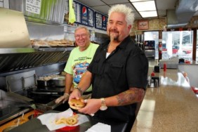 Diners Drive-Ins and Dives (2007) Season 5