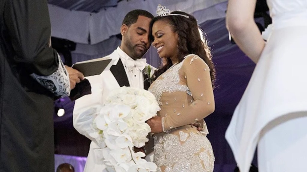 The Real Housewives of Atlanta: Kandi's Wedding Season 1 Streaming: Watch & Stream Online via Peacock