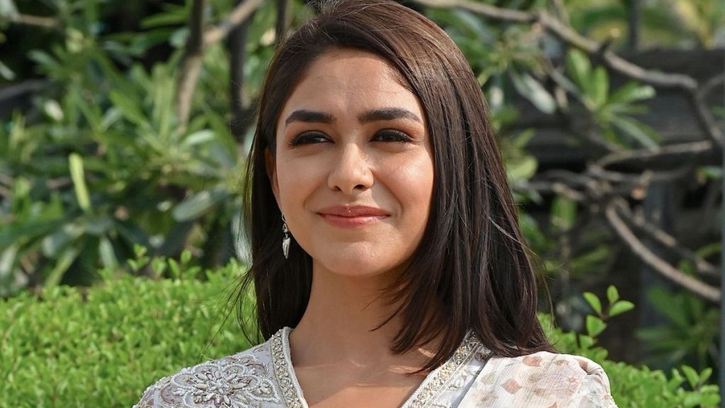 Mrunal Thakur