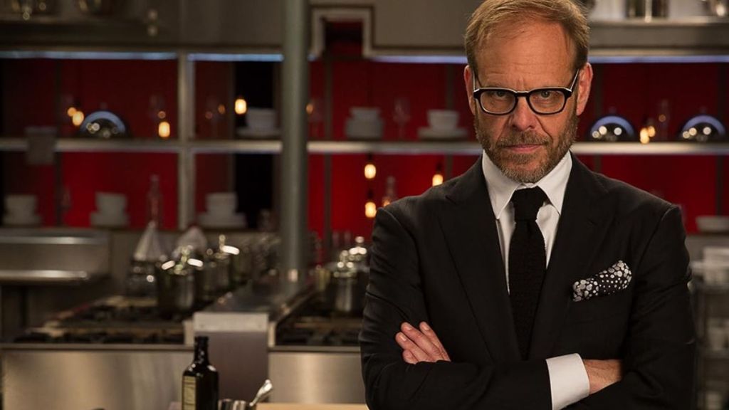 Cutthroat Kitchen Season 13 Streaming: Watch & Stream Online via Hulu