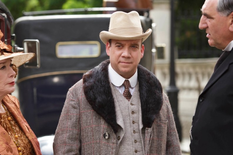 Downton Abbey 3 Begins Filming, Paul Giamatti & More Join Cast