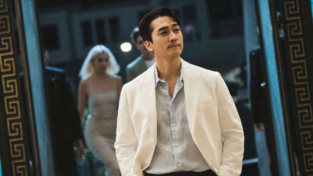 Song Seung-Heon from The Player 2: Master of Swindlers