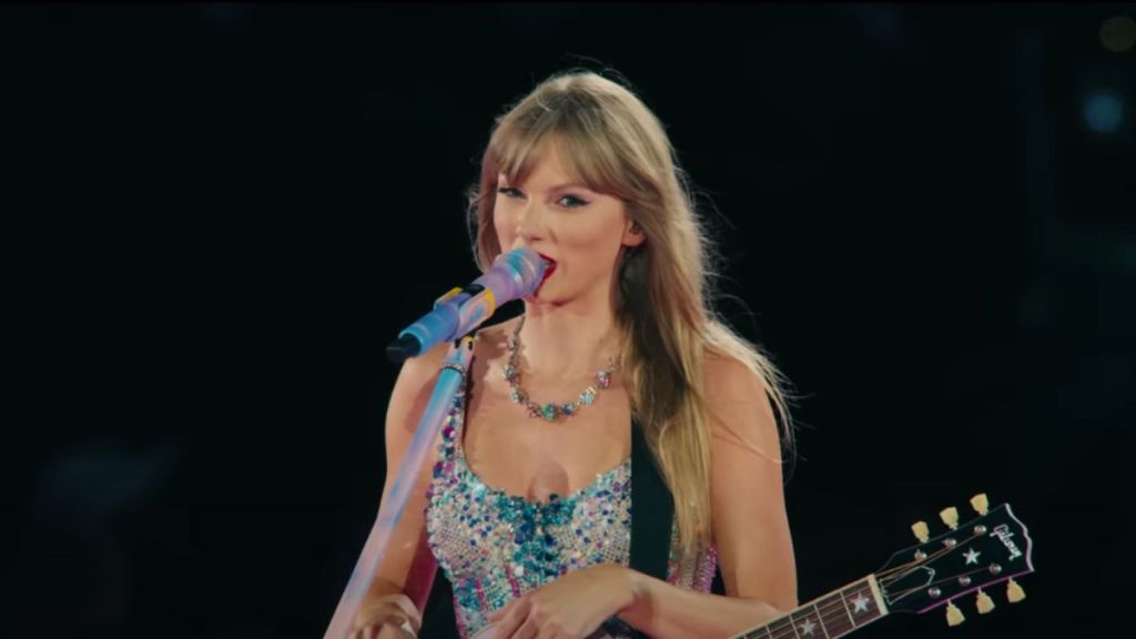 Where Is Taylor Swift Playing Tonight, June 30?