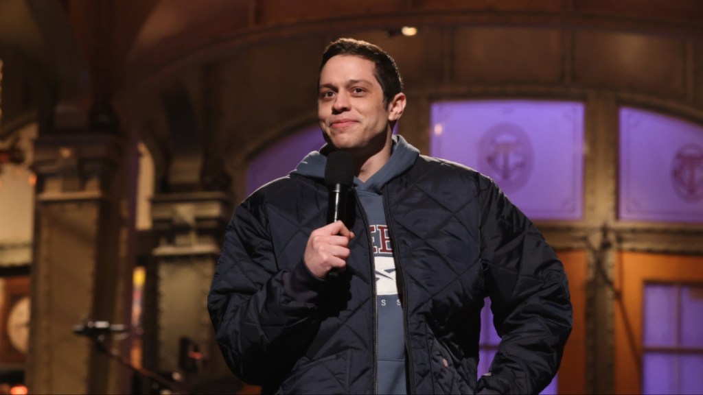 Is Pete Davidson dating Jenna Ortega