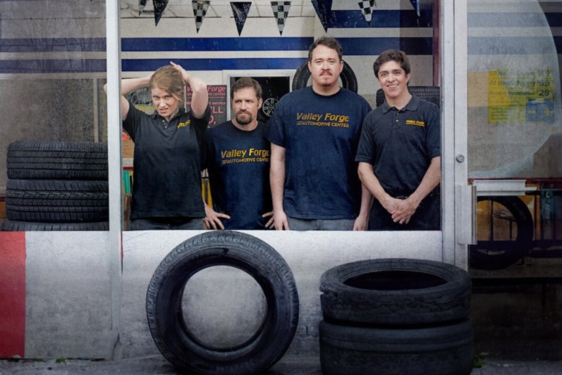 Watch Tires Season 1