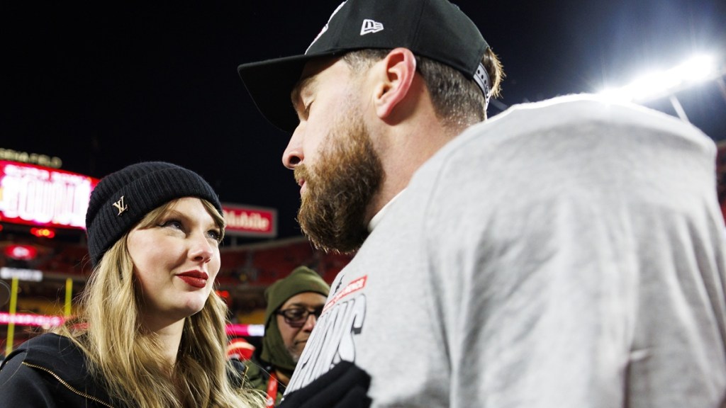 'Is Taylor Swift Still With Travis Kelce?' Trend Explained