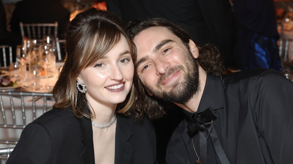 Kaitlyn Dever & Ethan Dawes Dating Rumors Explained