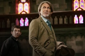 Rian Johnson Wants Knives Out 3 to Have a Wide Theatrical Release