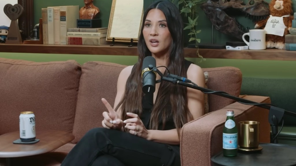 Olivia Munn Details Struggle With Trichotillomania While Dating Chris Pine