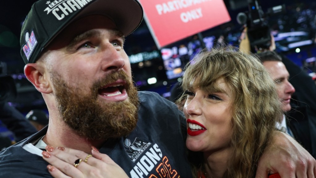 Taylor Swift's Outing at BF Travis Kelce's Tight End University Explained
