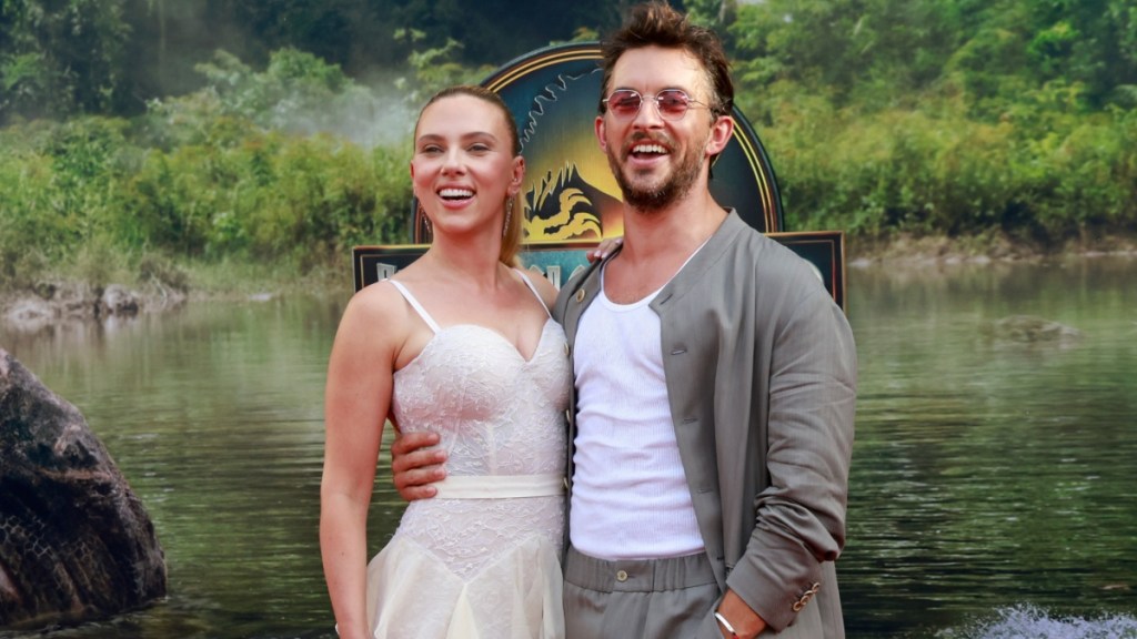 Scarlett Johansson Addresses Jonathan Bailey Kiss, Calls Him 'Lovable Guy'