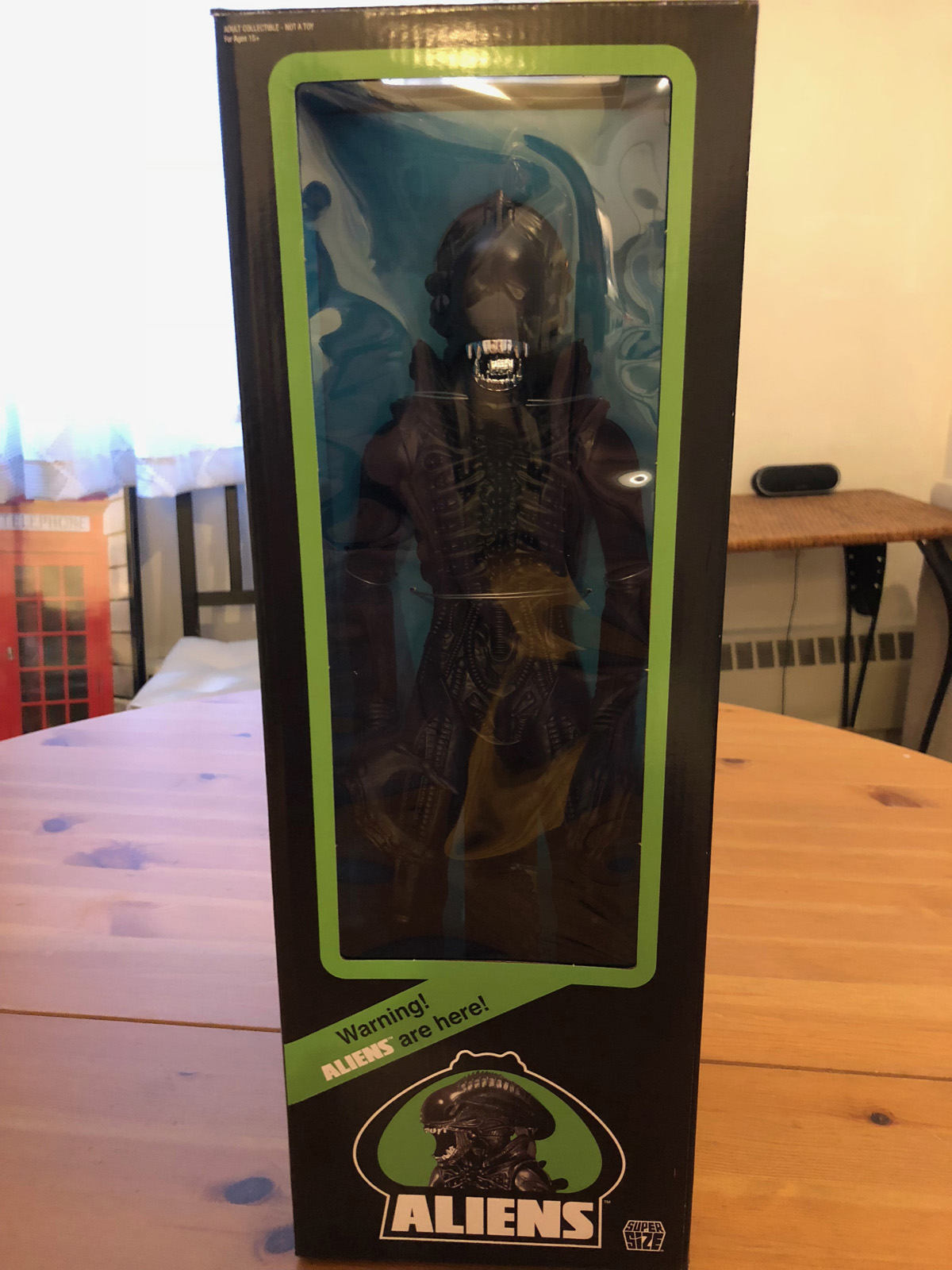 Aliens Supersize Warrior 18 Inch Figure