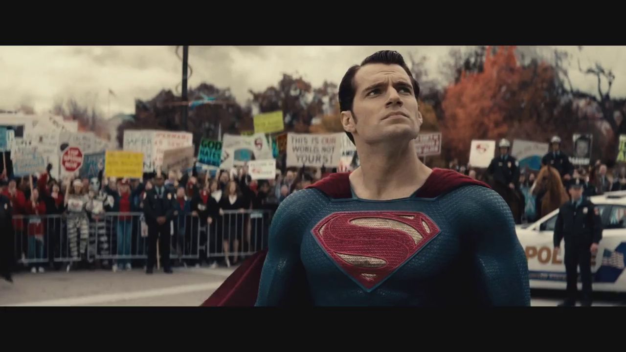 Batman v Superman Trailer Screenshots