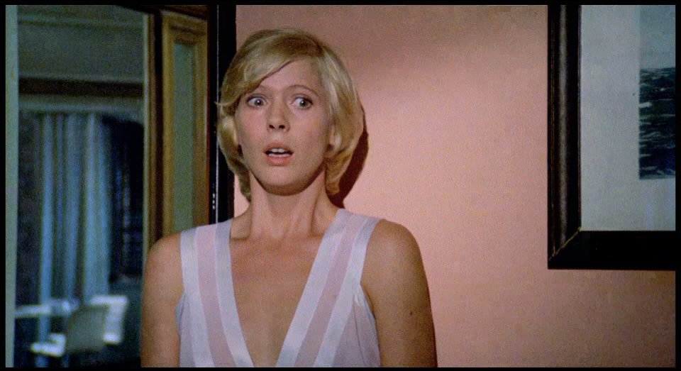 The Perfume of the Lady in Black (1974)