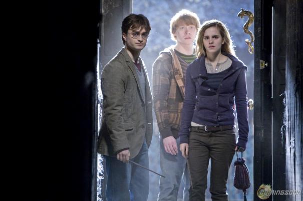 Harry_Potter_and_the_Deathly_Hallows_ _Part_1_81.jpg