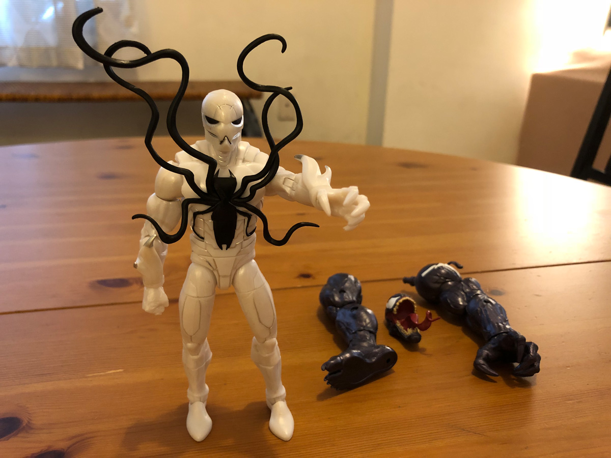 Hasbro Marvel Legends Venom Set