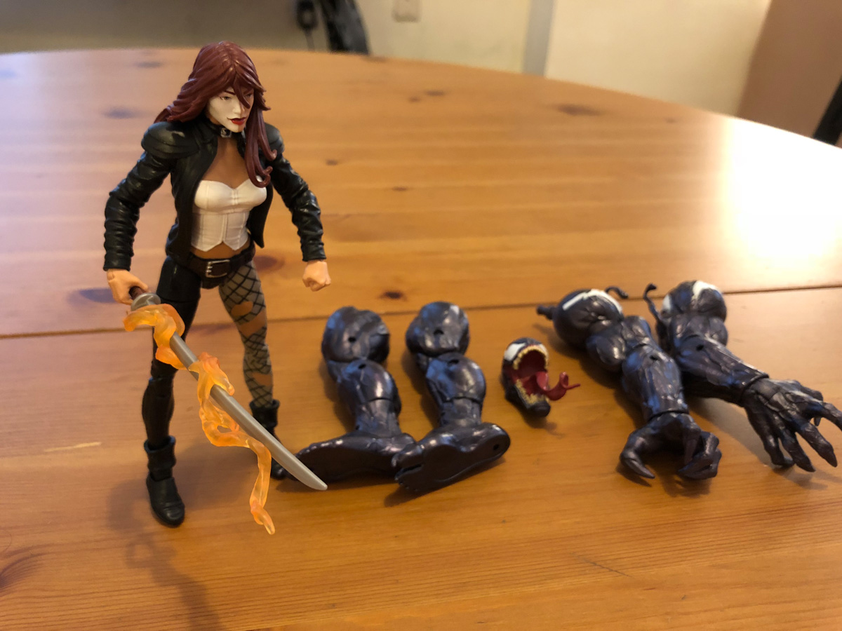 Hasbro Marvel Legends Venom Set