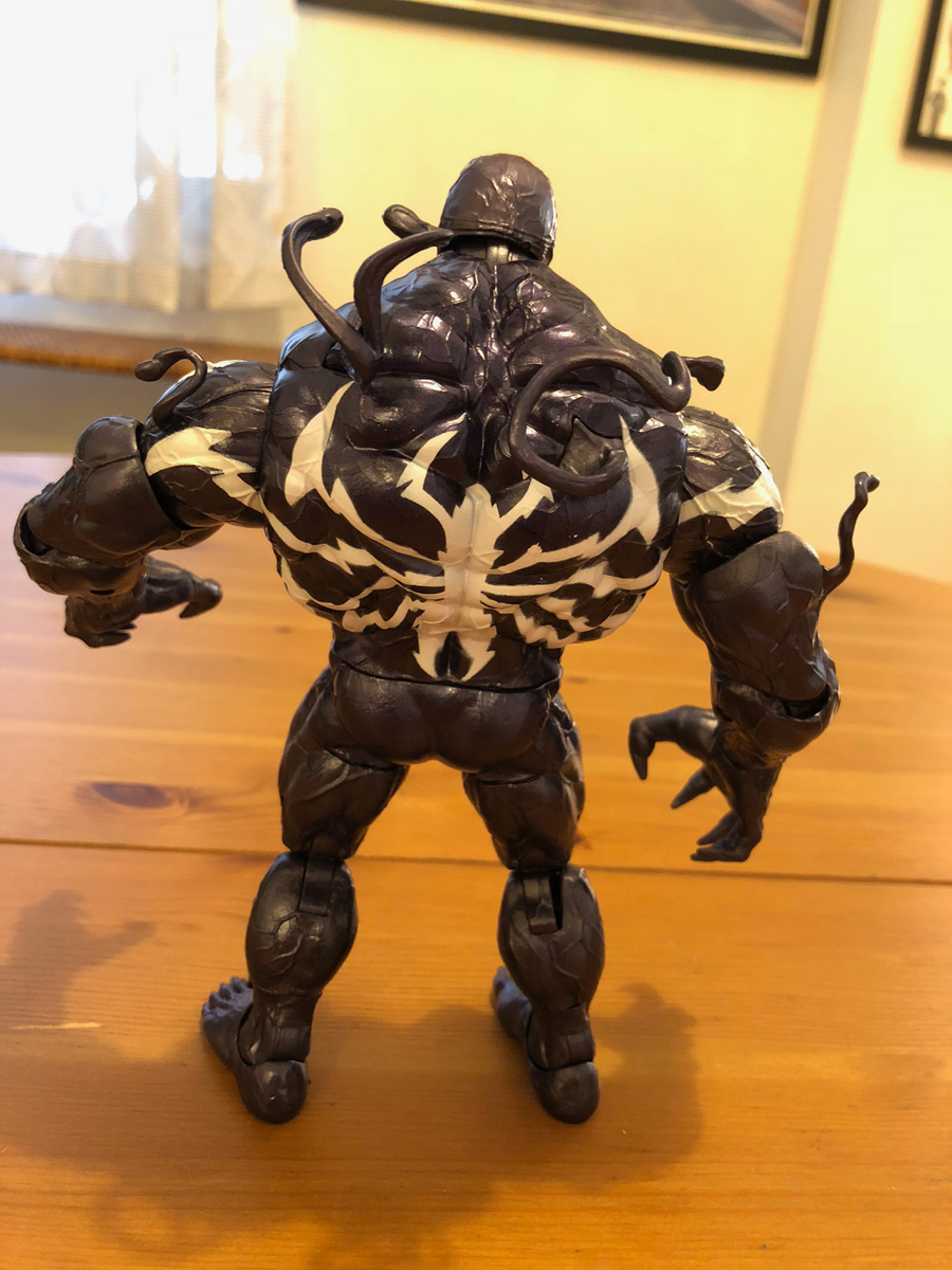 Hasbro Marvel Legends Venom Set