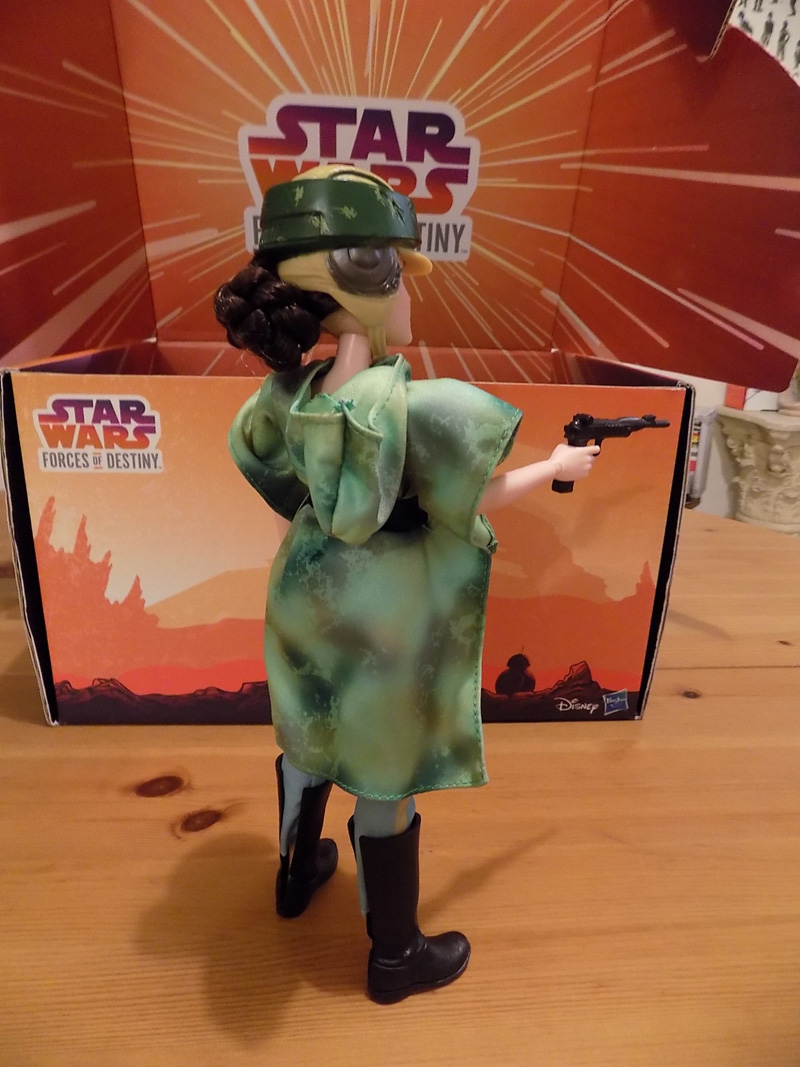 Hasbro's Star Wars Forces of Destiny Unboxing