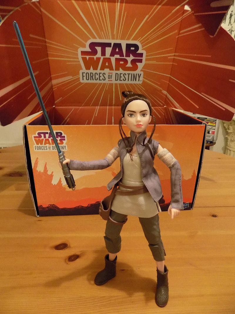 Hasbro's Star Wars Forces of Destiny Unboxing